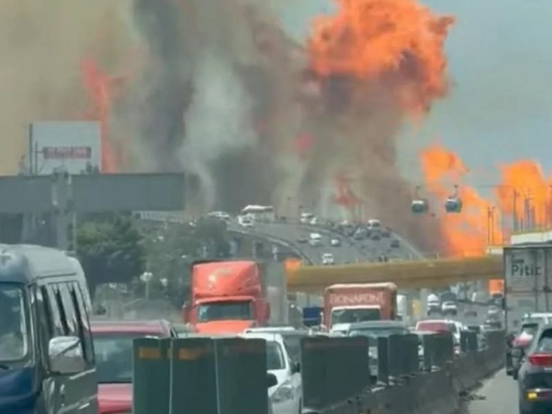 Explosión de pipa de gas en Iztapalapa deja decenas de heridos y caos&nbsp;vehicular